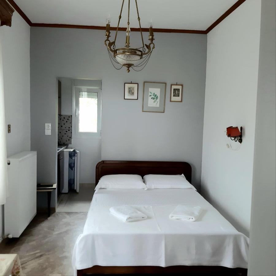 Odysseas Apartment สตาวรอส ภายนอก รูปภาพ